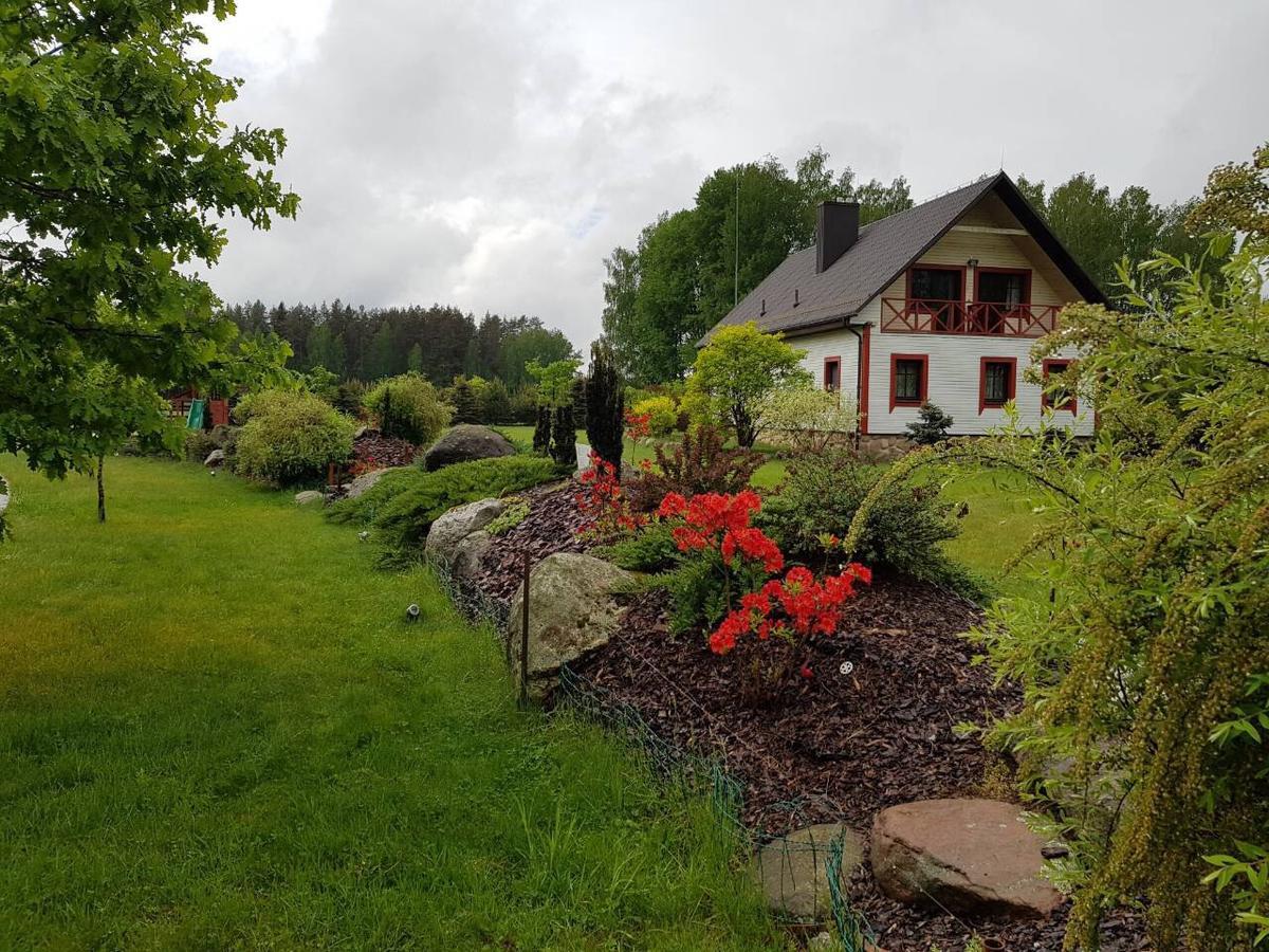 Ezerinis Guest House Kaltanenai Exterior photo